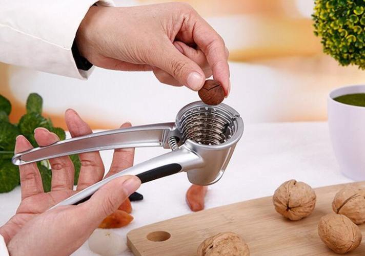 گردو و فندق شکن فلزی اورجینال AJIL 20