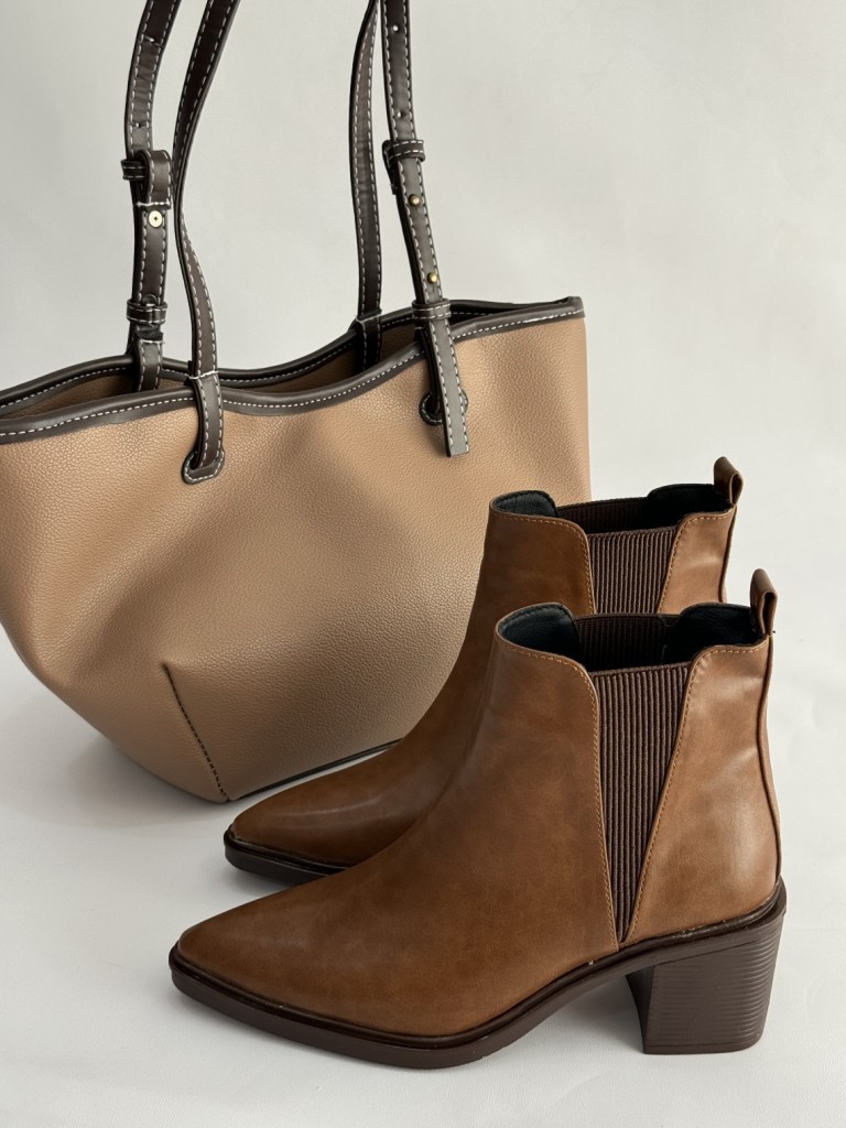 نبم بوت پاشنه تیز کشی زنانه