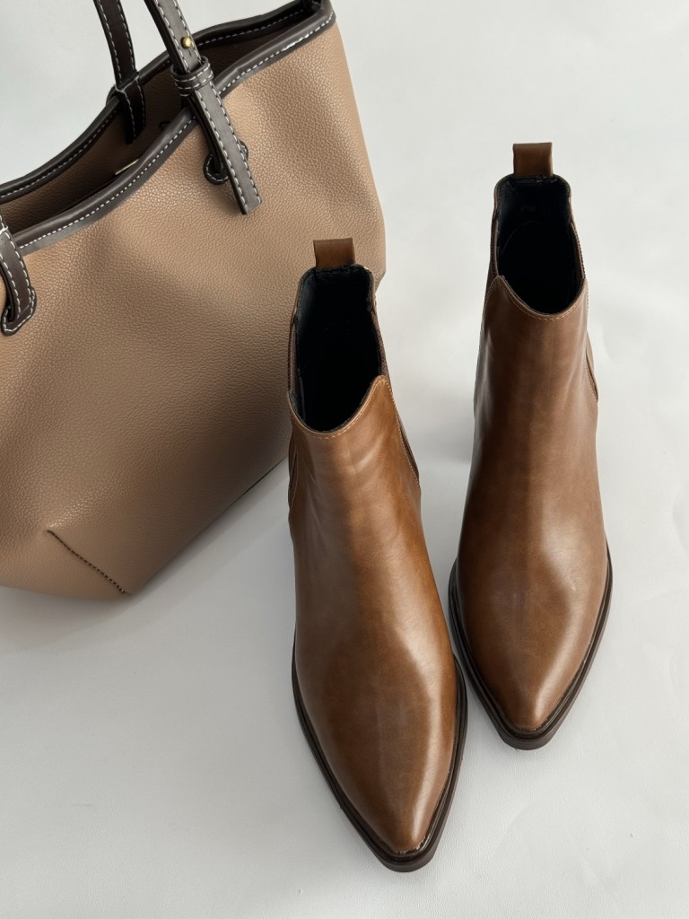 نبم بوت پاشنه تیز کشی زنانه