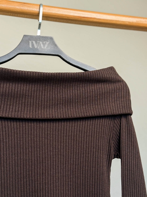 بلوز یقه قایقی آستین بلند کد 19763