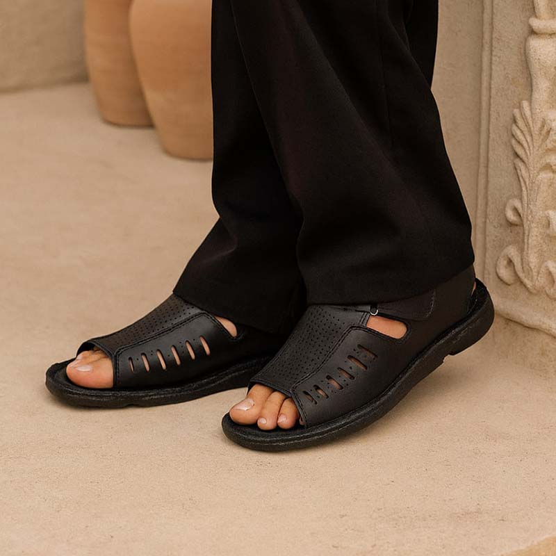 صندل جلوباز مردانه مدل Sany