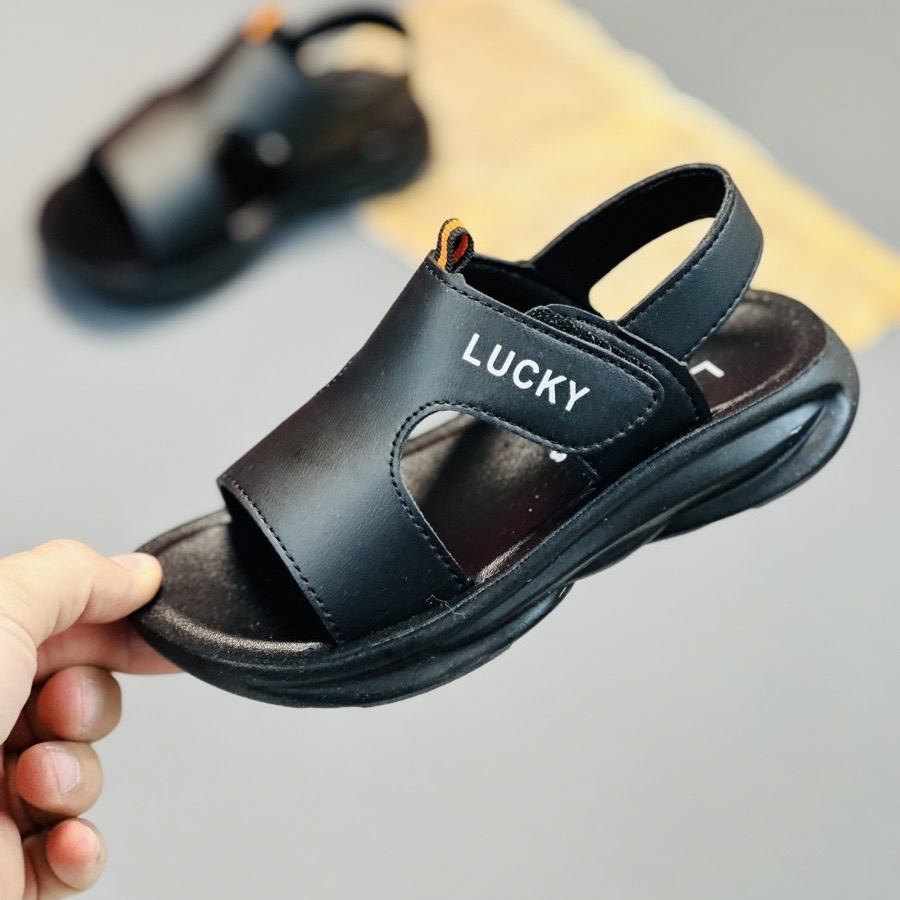 صندل بچگانه اسپرت تک چسب از لوکی کیدز کد 013002