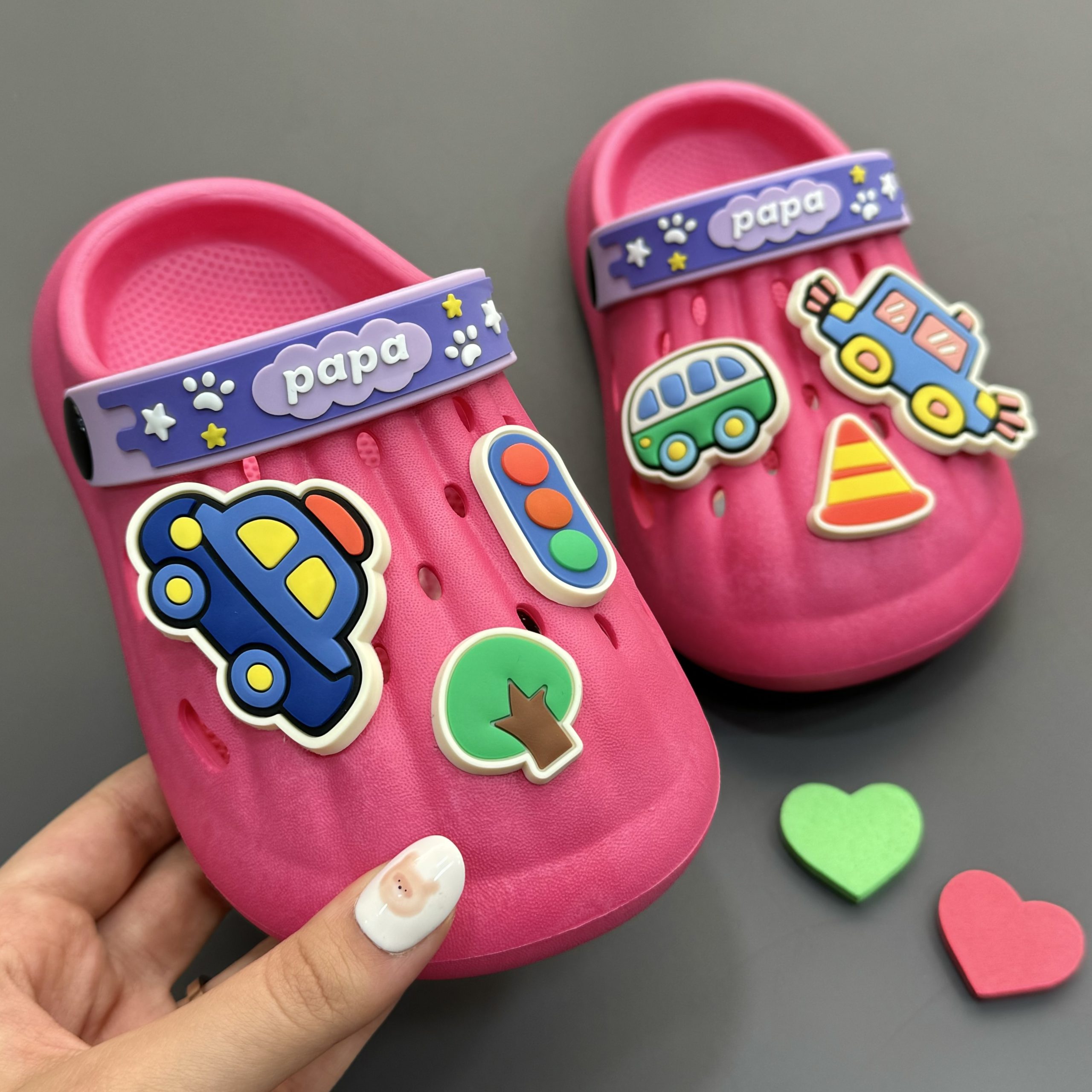 کراکس بچه گانه car