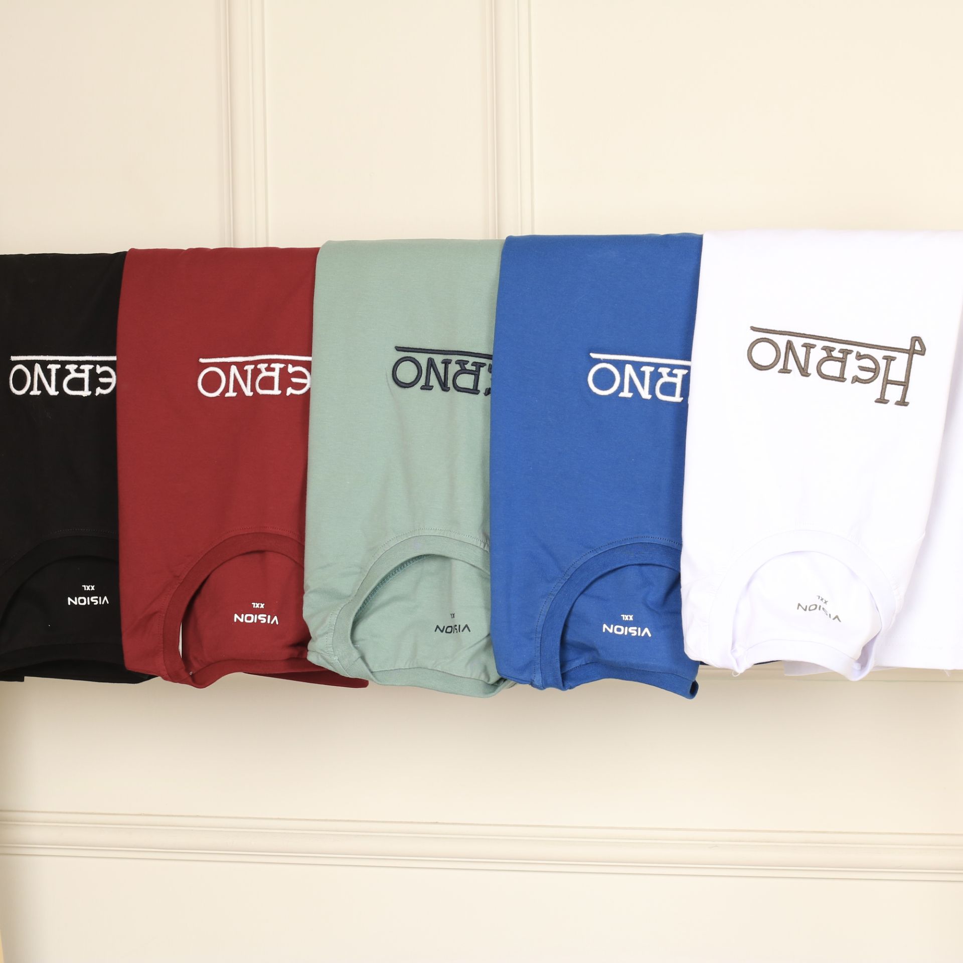 تاپ مردانه گلدوزی Herno