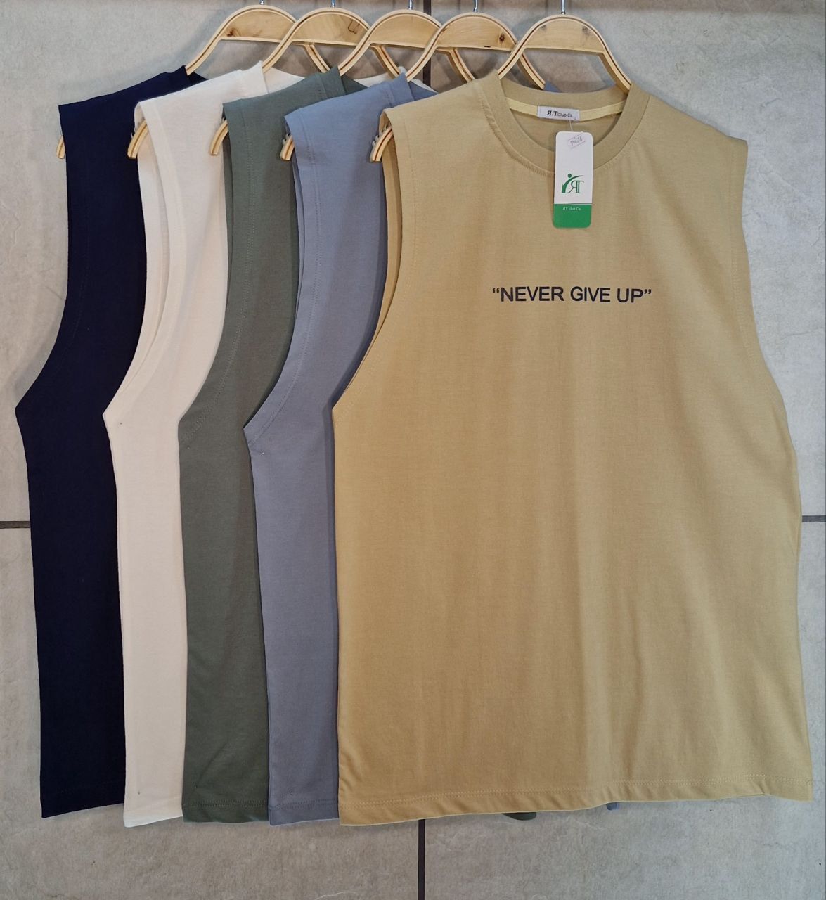 تاپ مردانه never