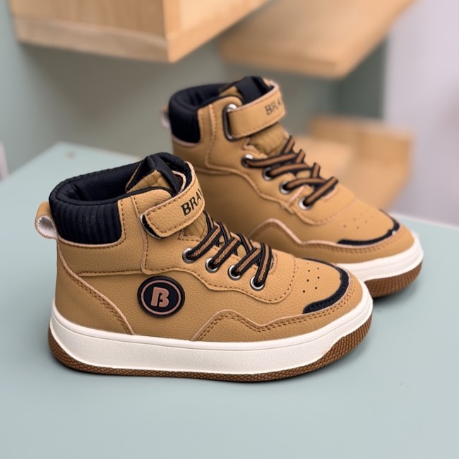 کتونی بچگانه نیم ساق طرح Brave از AMG کد 4080502