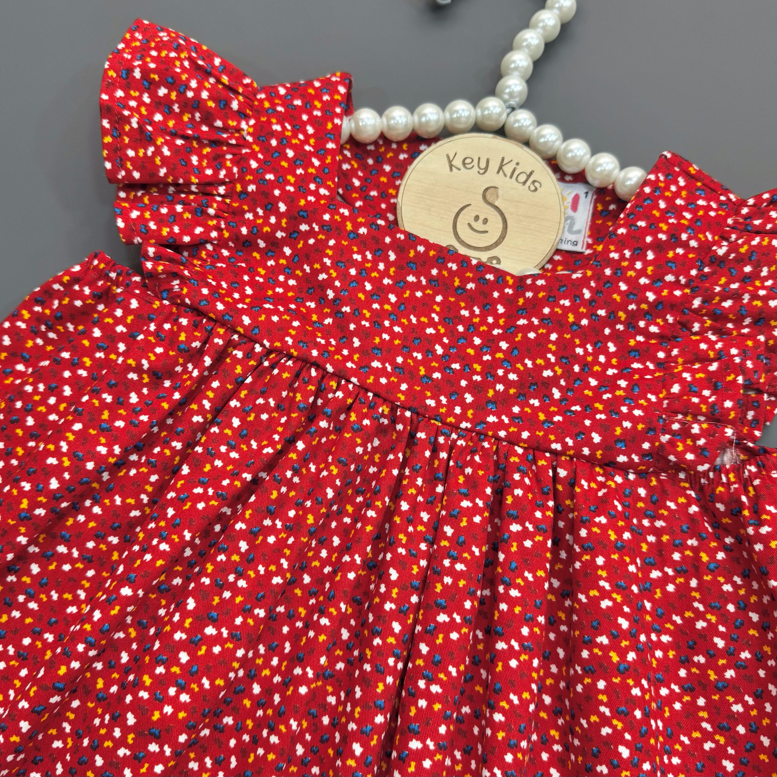 پیراهن گل گلی قرمز