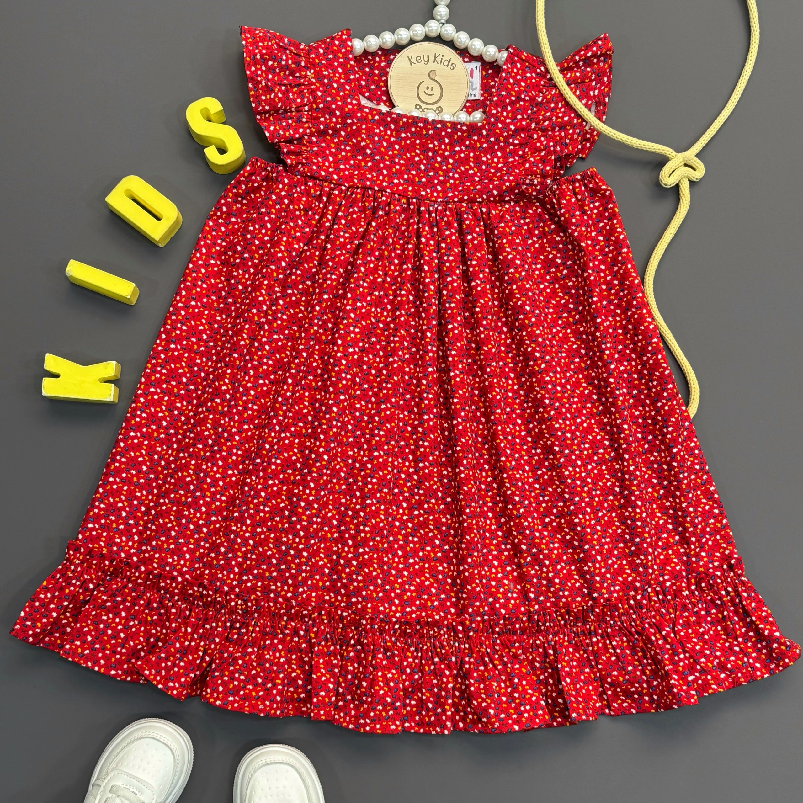 پیراهن گل گلی قرمز