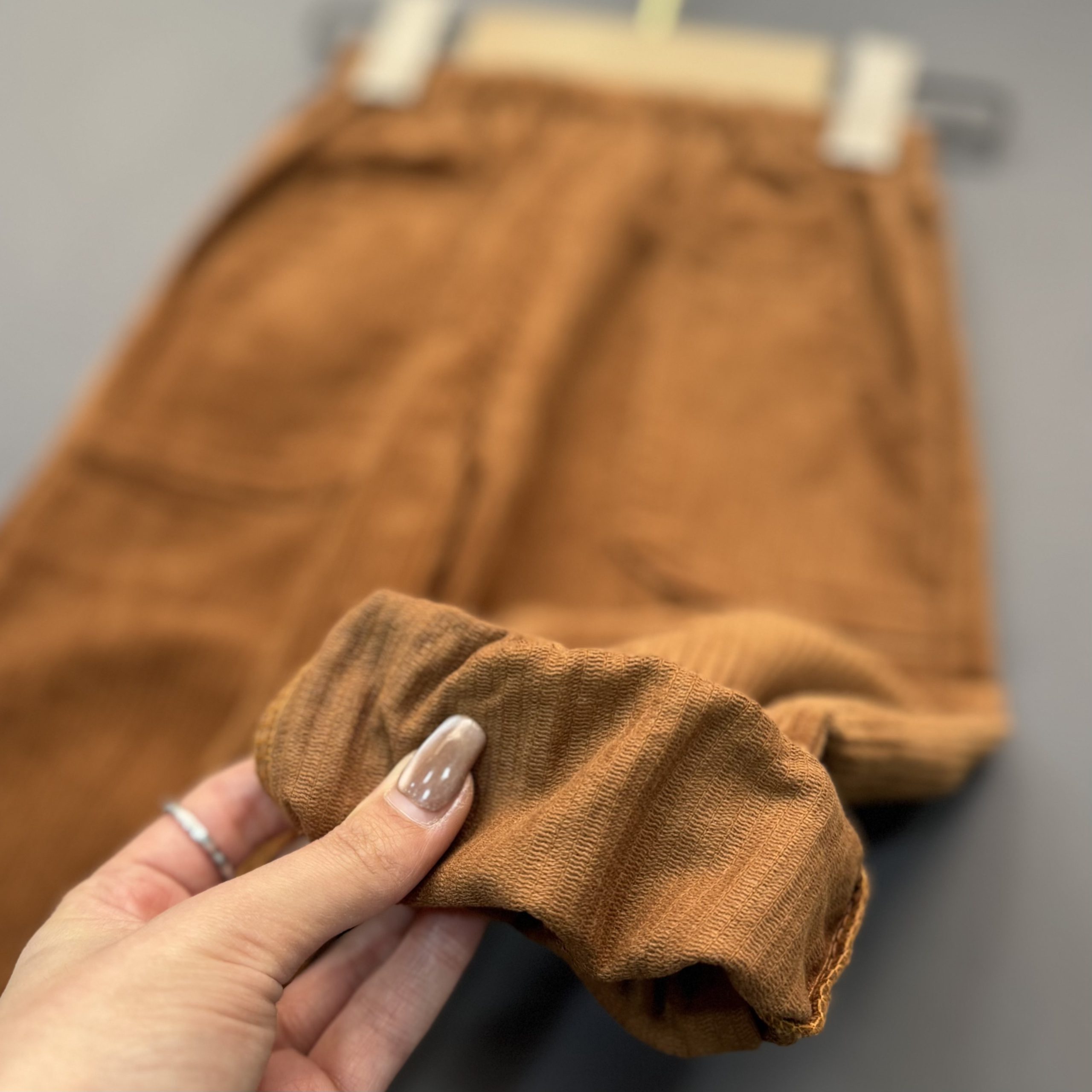 شلوار اسلش مخمل