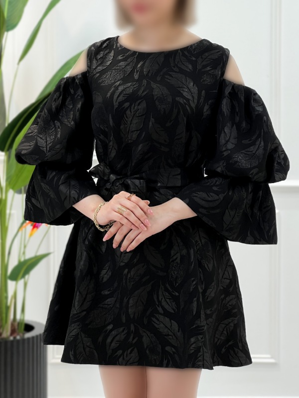 پیراهن سرشانه باز