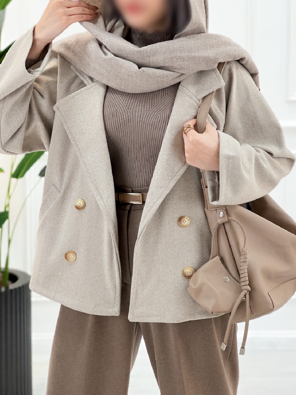 کت چهار دکمه