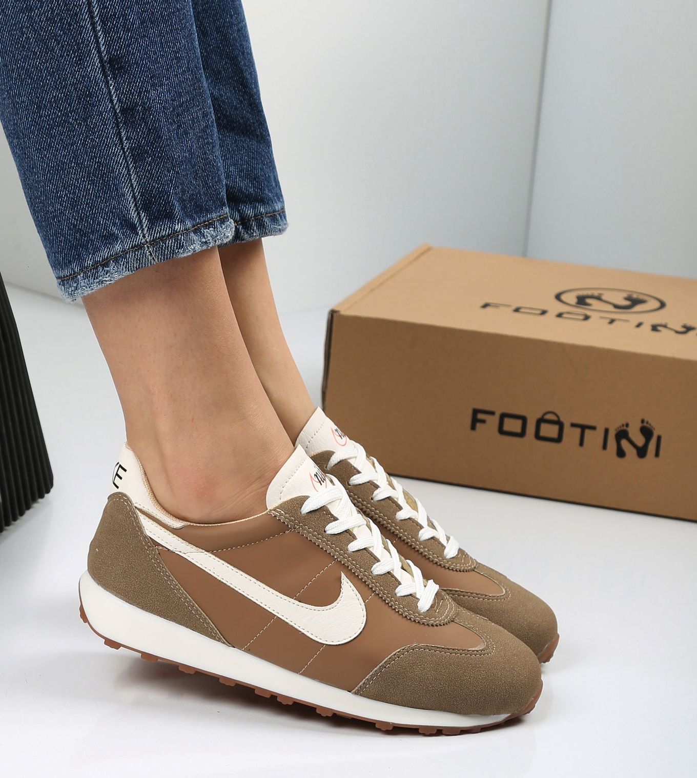 کتونی زنانه نایک کورتز MR