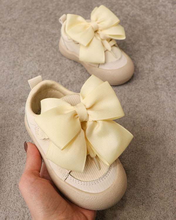 مجلسی دخترانه پاپیون