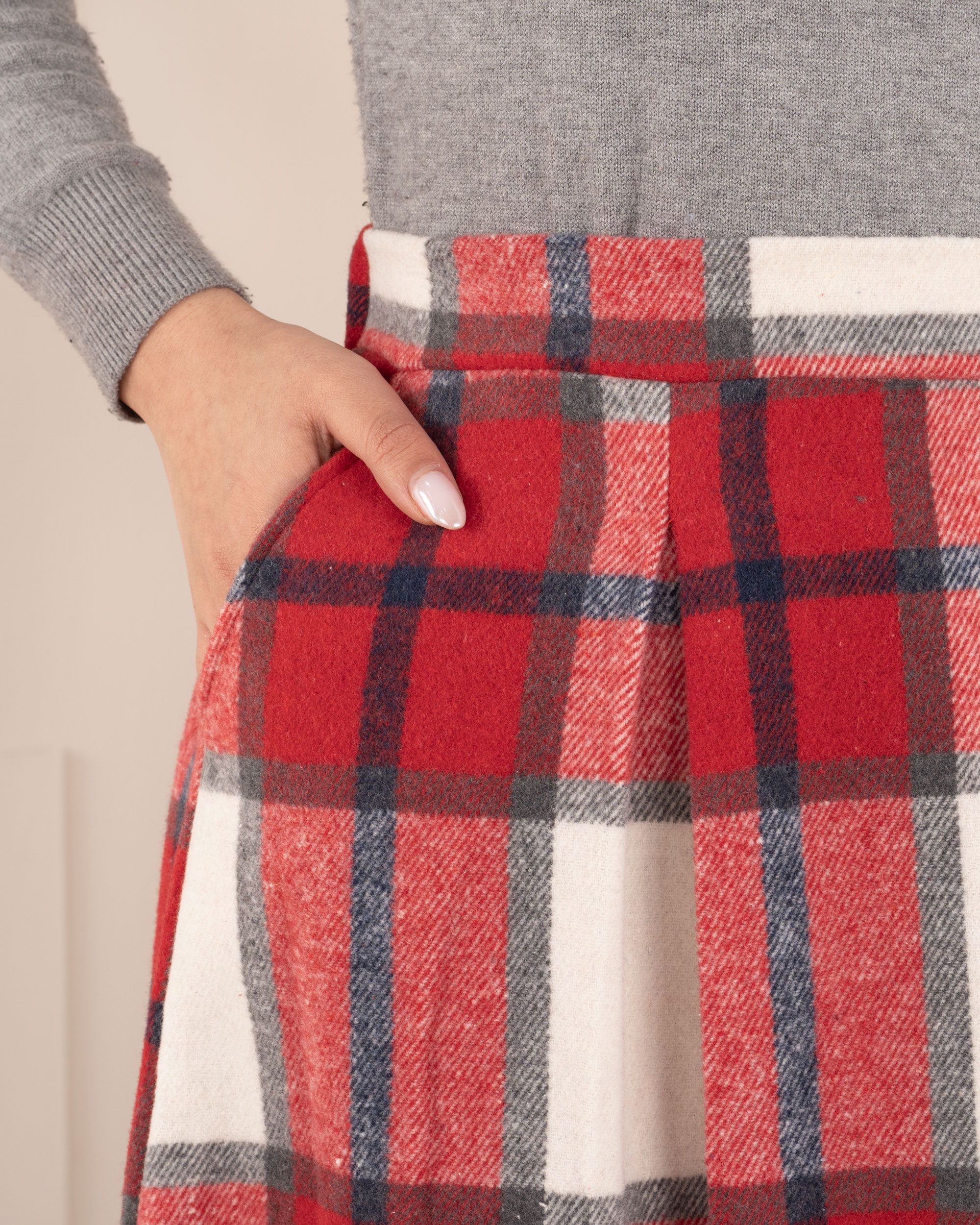 دامن چهارخونه قرمز کد 27102