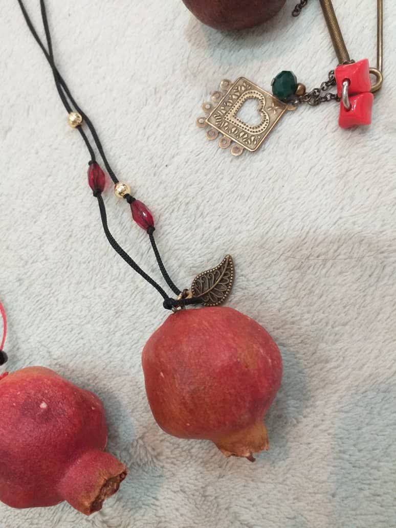 گردنبند یلدایی