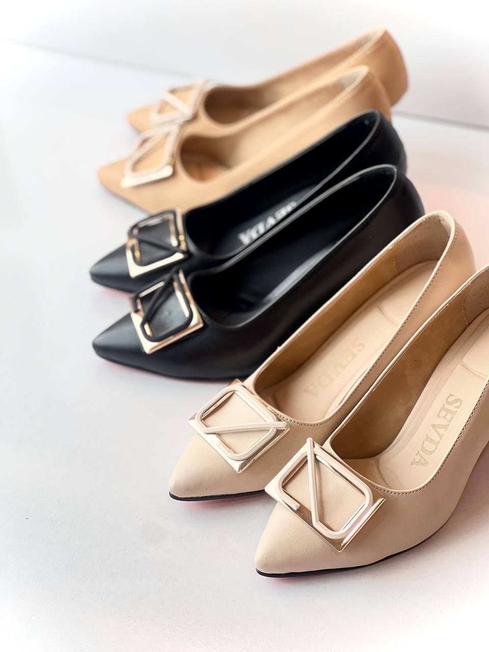 کفش مجلسی یراق دار زنانه