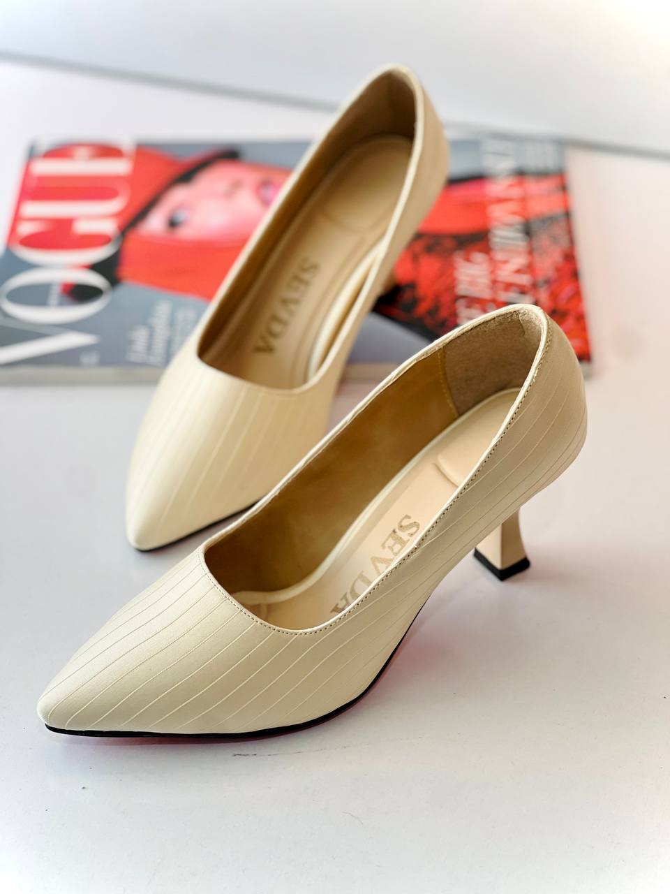 کفش مجلسی کبریتی زنانه