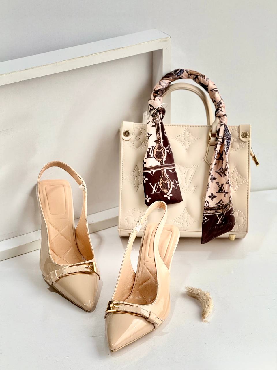 کفش زاراکمربندی6سانت