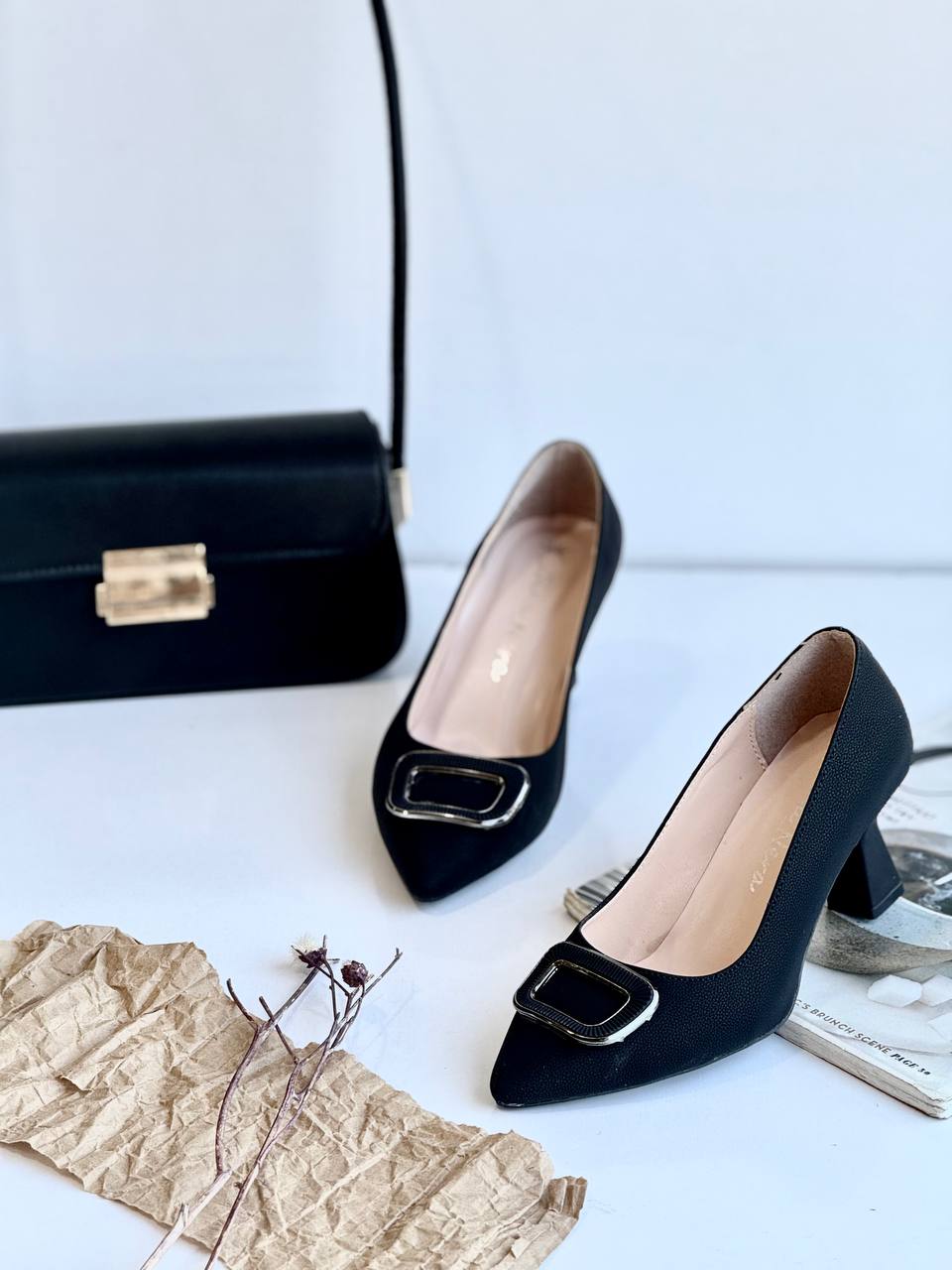 کفش لدشکایراق دار اردکی