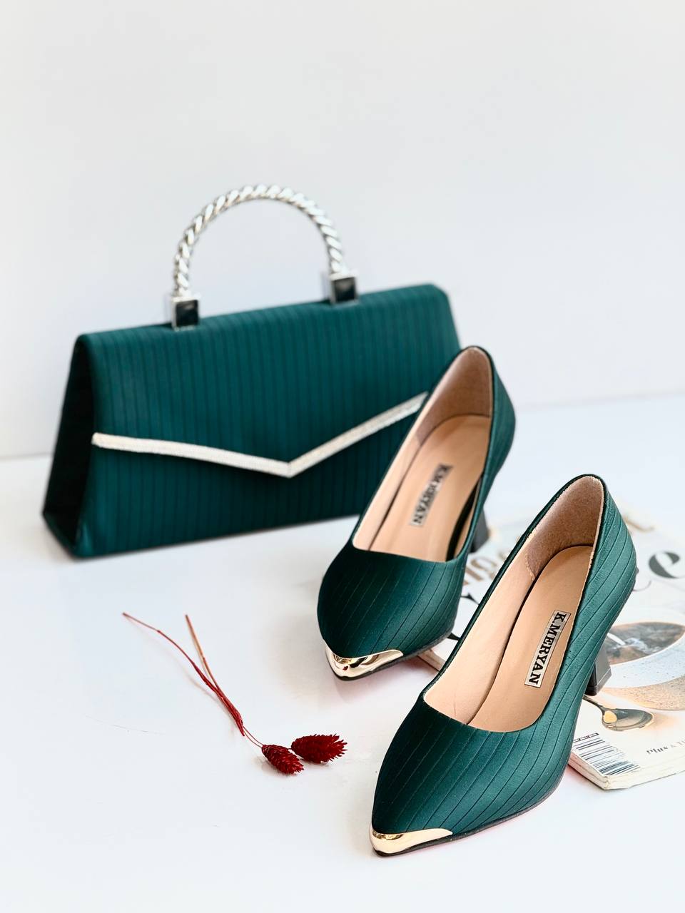 کفش کد127ساتن نوک فلزی