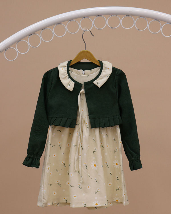 پیراهن گل بابونه و کت کبریتی