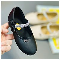 کفش دخترانه چرمی پاپیون رکاب نگینی کد 112102