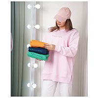 پولیور چاکدار everything